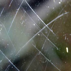 Как убрать царапины со стекла пластикового окна